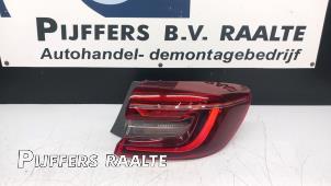 Usados Luz trasera derecha Renault Clio V (RJAB) 1.0 SCe 65 12V Precio € 151,25 IVA incluido ofrecido por Pijffers B.V. Raalte