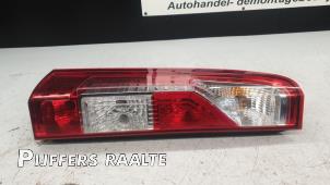 Usados Luz trasera izquierda Renault Master IV (FV) 2.3 dCi 125 16V FWD Precio € 90,75 IVA incluido ofrecido por Pijffers B.V. Raalte