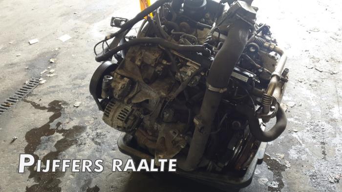 Engine from a Volkswagen Crafter 2.5 TDI 30/35/50 2009