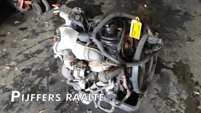Engine from a Volkswagen Crafter 2.5 TDI 30/35/50 2009