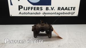 Used Rear brake calliper, right Opel Vivaro 1.6 CDTi BiTurbo 125 Price € 36,30 Inclusive VAT offered by Pijffers B.V. Raalte