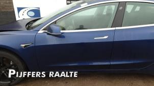 Used Door 4-door, front left Tesla Model 3 EV AWD Price € 907,50 Inclusive VAT offered by Pijffers B.V. Raalte