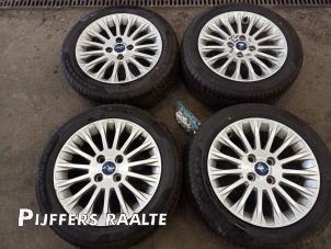 Gebrauchte Sportfelgensatz + Reifen Ford B-Max (JK8) 1.0 EcoBoost 12V 100 Preis € 423,50 Mit Mehrwertsteuer angeboten von Pijffers B.V. Raalte