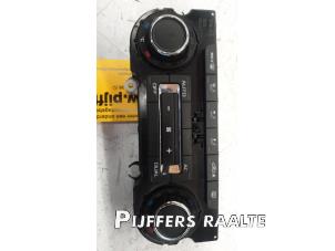 Begagnade Värmekontrollpanel Skoda Octavia Combi (1Z5) 1.4 TSI 16V Pris € 53,24 Inklusive moms erbjuds av Pijffers B.V. Raalte