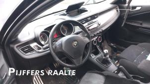Gebrauchte Airbag set + dashboard Alfa Romeo Giulietta (940) 1.4 TB 16V Preis € 598,95 Mit Mehrwertsteuer angeboten von Pijffers B.V. Raalte