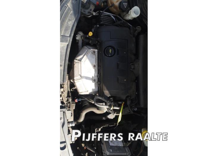 Engine from a Peugeot 207 SW (WE/WU) 1.6 16V 2008