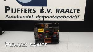 Used Fuse box Peugeot 5008 I (0A/0E) 1.6 THP 16V Price € 195,00 Margin scheme offered by Pijffers B.V. Raalte