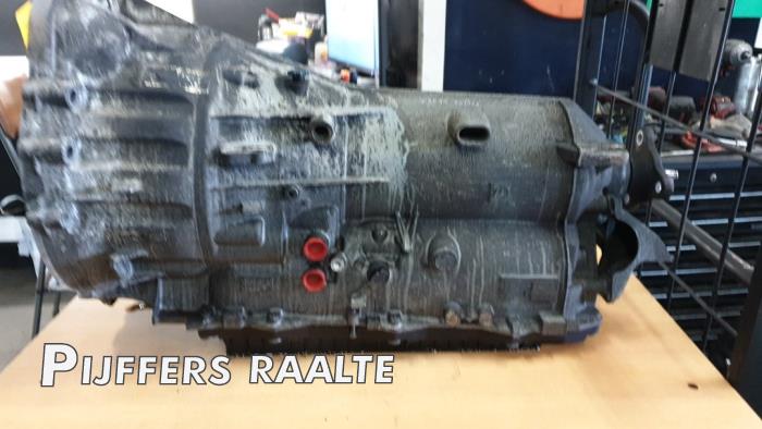 Gearbox from a BMW 3 serie (F30) 320i 2.0 16V 2015