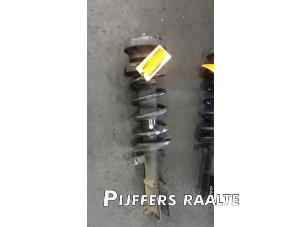 Used Front shock absorber rod, right Fiat Talento 1.6 MultiJet Biturbo 120 Price € 90,75 Inclusive VAT offered by Pijffers B.V. Raalte