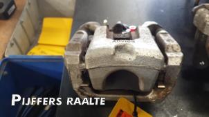 Used Rear brake calliper, left Toyota RAV4 (A5) 2.5 Hybrid 16V AWD Price € 100,00 Margin scheme offered by Pijffers B.V. Raalte