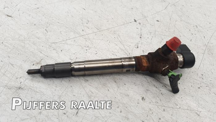Injector (diesel) from a Peugeot Boxer (U9) 2.2 HDi 130 Euro 5 2012