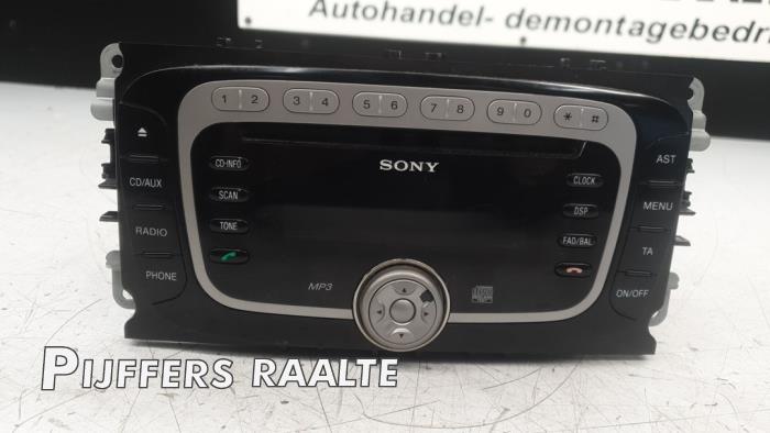 Używane Radioodtwarzacz CD Ford Focus 2 C+C 2.0 16V Cena € 121,00 Z VAT oferowane przez Pijffers B.V. Raalte