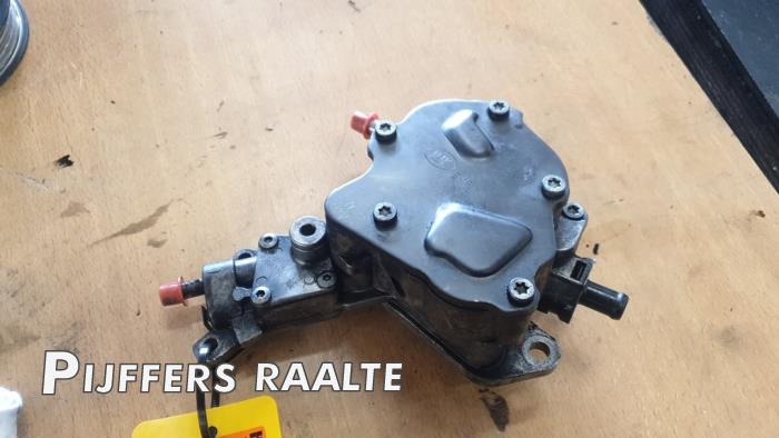 Usagé Pompe à vide (diesel) Volkswagen Caddy III (2KA,2KH,2CA,2CH) 1.9 TDI Prix € 54,45 Prix TTC proposé par Pijffers B.V. Raalte