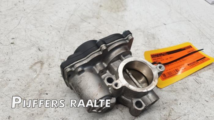 Gebrauchte Drosselklappengehäuse Renault Clio V (RJAB) 1.0 SCe 65 12V Preis € 60,50 Mit Mehrwertsteuer angeboten von Pijffers B.V. Raalte