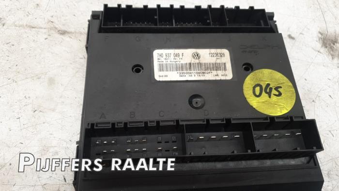 Used Body control computer Volkswagen Multivan T5 (7E/7HC/7HF/7HM) 2.5 TDi Price € 242,00 Inclusive VAT offered by Pijffers B.V. Raalte