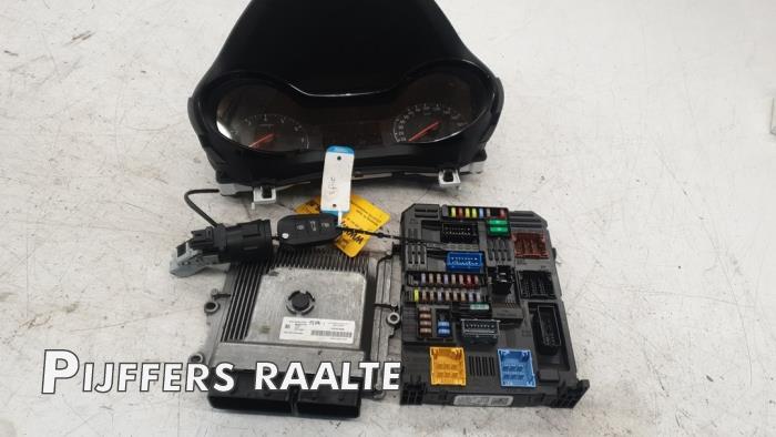 Used Ignition lock + computer Opel Corsa F (UB/UH/UP) 1.2 Turbo 12V 100 Price € 484,00 Inclusive VAT offered by Pijffers B.V. Raalte