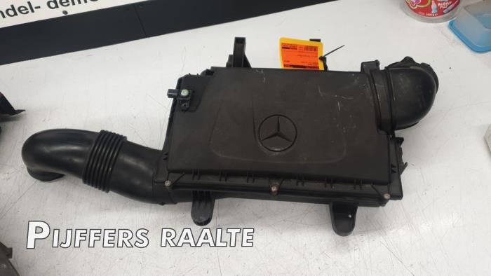 Begagnade Luftfilterhus Mercedes Vito (447.6) 1.6 111 CDI 16V Pris € 60,50 Inklusive moms erbjuds av Pijffers B.V. Raalte