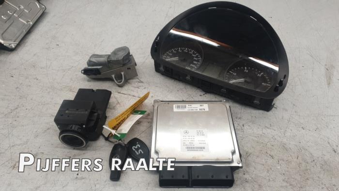 Used Ignition lock + computer Mercedes Vito (639.6) 2.2 110 CDI 16V Euro 5 Price € 450,00 Inclusive VAT offered by Pijffers B.V. Raalte
