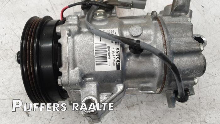 Gebrauchte Klimapumpe Renault Clio V (RJAB) 1.0 SCe 65 12V Preis € 242,00 Mit Mehrwertsteuer angeboten von Pijffers B.V. Raalte