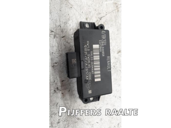 Begagnade PDC-modul Renault Clio V (RJAB) 1.0 SCe 65 12V Pris € 25,00 Inklusive moms erbjuds av Pijffers B.V. Raalte