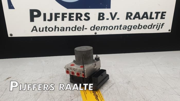 Used ABS pump Audi A1 Sportback (8XA/8XF) 1.0 TFSI 12V Price € 72,60 Inclusive VAT offered by Pijffers B.V. Raalte