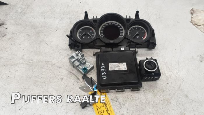 Used Engine management computer Mercedes C (W204) 1.8 C-180 CGI 16V Price € 363,00 Inclusive VAT offered by Pijffers B.V. Raalte