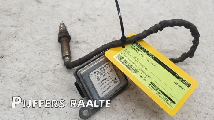 Begagnade NOx-sensor Mercedes Vito (447.6) 2.2 114 CDI 16V Pris € 121,00 Inklusive moms erbjuds av Pijffers B.V. Raalte
