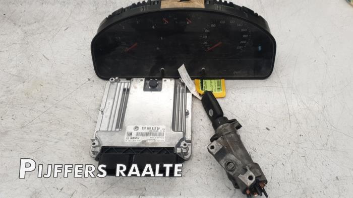 Used Engine management computer Volkswagen Transporter T5 2.5 TDi Price € 302,50 Inclusive VAT offered by Pijffers B.V. Raalte