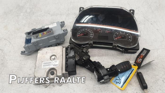 Used Engine management computer Fiat Doblo Cargo (263) 1.3 D Multijet Price € 302,50 Inclusive VAT offered by Pijffers B.V. Raalte