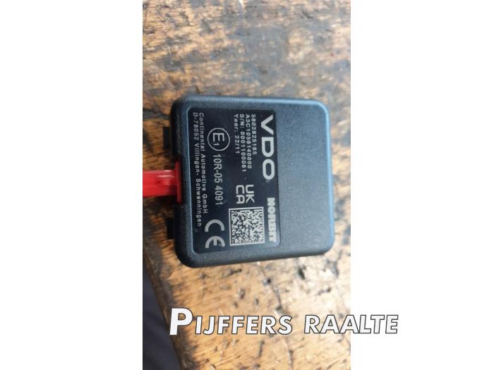Używane Antena Iveco New Daily VI 35C18,35S18,40C18,50C18,60C18,65C18,70C18 Cena € 24,20 Z VAT oferowane przez Pijffers B.V. Raalte
