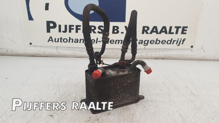 Gebrauchte Ölkühler Volkswagen Transporter T5 2.5 TDi Preis € 150,00 Margenregelung angeboten von Pijffers B.V. Raalte