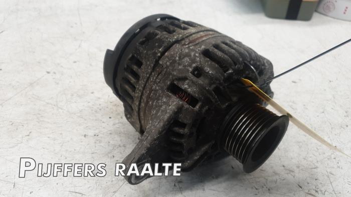 Begagnade Dynamo Iveco New Daily IV 35C13V, C13V/P, S13V, S13V/P Pris € 42,35 Inklusive moms erbjuds av Pijffers B.V. Raalte
