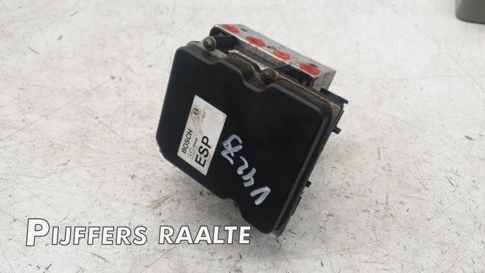 Usagé Bloc ABS Iveco New Daily IV 35C13V, C13V/P, S13V, S13V/P Prix € 302,50 Prix TTC proposé par Pijffers B.V. Raalte