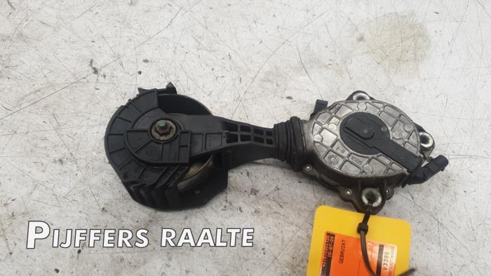 Gebrauchte Spanrolle multiriem Peugeot 208 I (CA/CC/CK/CL) 1.6 Vti 16V Preis € 30,00 Margenregelung angeboten von Pijffers B.V. Raalte