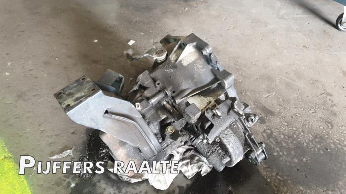 Gebrauchte Getriebe Fiat Ducato (230/231/232/234) 2.5 D Preis € 605,00 Mit Mehrwertsteuer angeboten von Pijffers B.V. Raalte