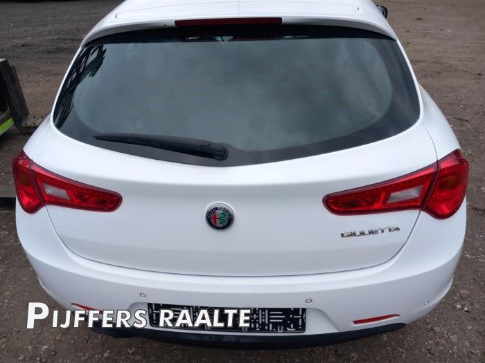 Begagnade Baklucka Alfa Romeo Giulietta (940) 1.4 TB 16V Pris € 423,50 Inklusive moms erbjuds av Pijffers B.V. Raalte