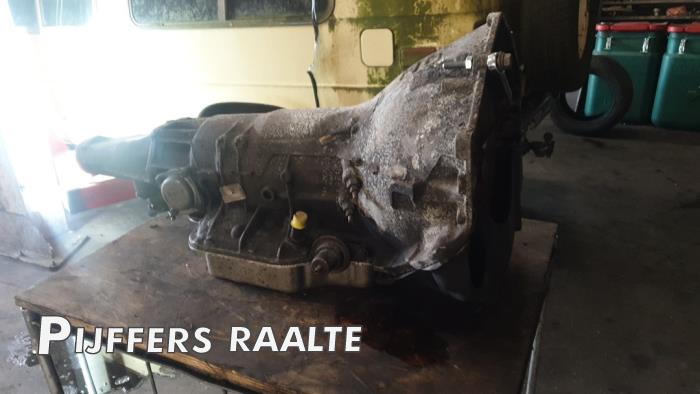 Usagé Getriebe Chevrolet Chevy/Sportsvan G20 Standard Cargo 5.0 4BBL Extended Cargo Van Prix € 300,00 Règlement à la marge proposé par Pijffers B.V. Raalte