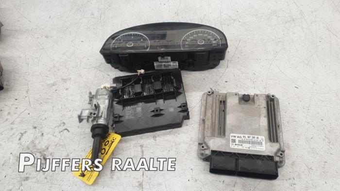 Used Ignition lock + computer Volkswagen Caddy IV 2.0 TDI 75 Price € 482,79 Inclusive VAT offered by Pijffers B.V. Raalte