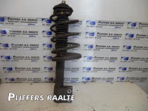 Used Front shock absorber rod, right Peugeot 307 SW (3H) 2.0 HDi 135 16V FAP Price € 65,00 Margin scheme offered by Pijffers B.V. Raalte