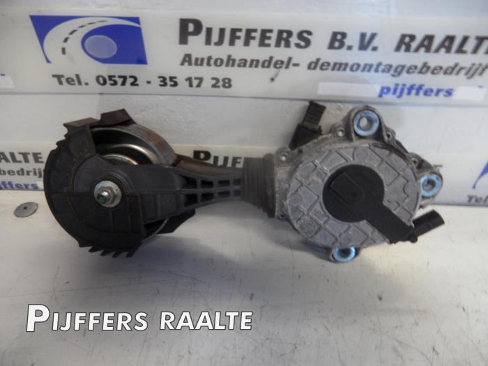 Usados Rodillo tensor correa múltiple Peugeot 207 SW (WE/WU) Precio € 50,00 Norma de margen ofrecido por Pijffers B.V. Raalte