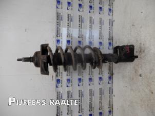Used Front shock absorber rod, left Opel Vivaro 1.9 DTI 16V Price € 50,00 Margin scheme offered by Pijffers B.V. Raalte