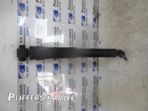 Used Rear shock absorber, right Renault Megane III Grandtour (KZ) 1.5 dCi 110 Price € 50,00 Margin scheme offered by Pijffers B.V. Raalte