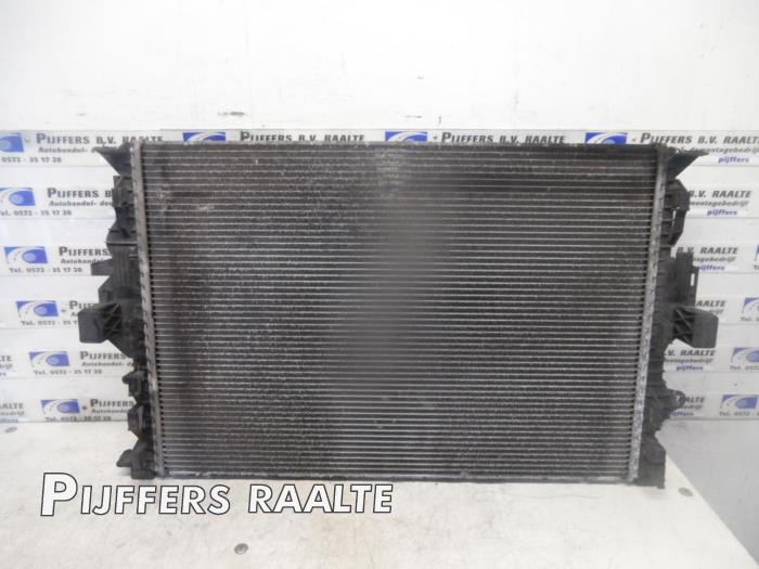 Usagé Radiateur Ford Mondeo IV Wagon Prix € 40,00 Règlement à la marge proposé par Pijffers B.V. Raalte
