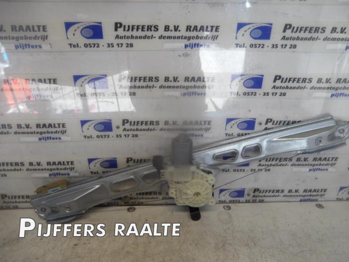 Usados Motor de ventanilla de puerta Ford Tourneo Custom Precio € 20,00 Norma de margen ofrecido por Pijffers B.V. Raalte