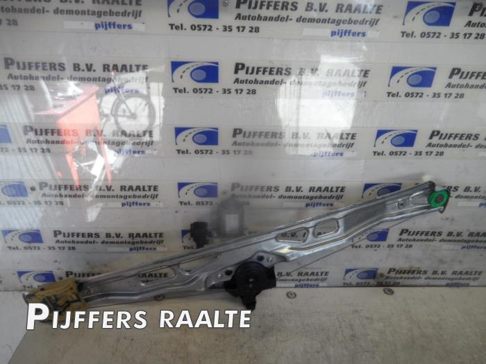 Usados Motor de ventanilla de puerta Ford Tourneo Custom Precio € 20,00 Norma de margen ofrecido por Pijffers B.V. Raalte