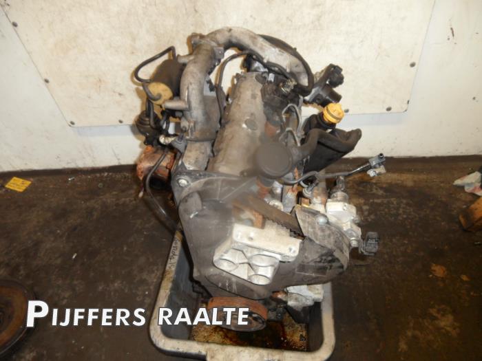 Used Engine Renault Megane II Grandtour (KM) 1.9 dCi 120 Price € 50,00 Margin scheme offered by Pijffers B.V. Raalte