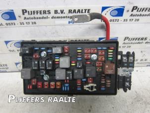 Używane Skrzynka bezpieczników Opel Insignia Sports Tourer 2.0 CDTI 16V 160 Ecotec Cena € 25,00 Procedura marży oferowane przez Pijffers B.V. Raalte