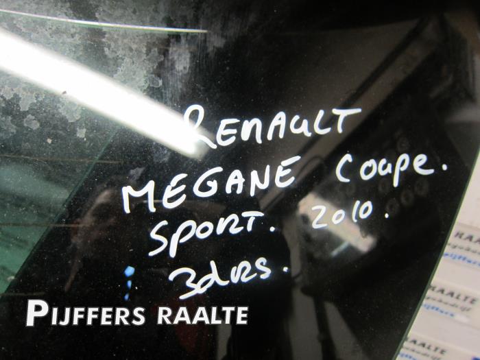 Tylna klapa z Renault Megane III Coupe (DZ) 2.0 16V RS Turbo 2010