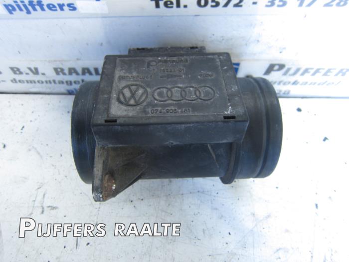Gebrauchte Luftmassenmesser Volkswagen LT II 2.5 Tdi Preis € 15,00 Margenregelung angeboten von Pijffers B.V. Raalte