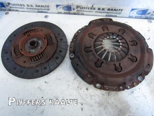 Used Clutch kit (complete) Renault Trafic New (JL) 1.9 dCi 100 16V Price € 100,00 Margin scheme offered by Pijffers B.V. Raalte